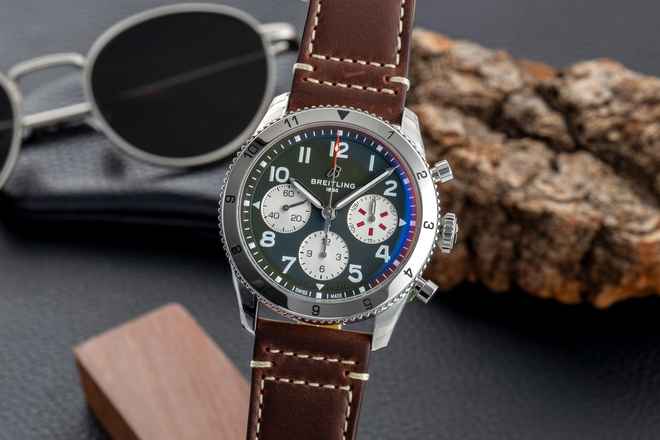  Breitling Classic AVI Chronograph 42 Curtiss Warhawk Stahl Ref A233802A1L1X1 B&P 