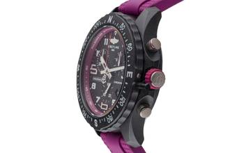 Thumbnail von Breitling Endurance Pro Professional Endurance Pro 38 Purple Lila X83310F61B1S1