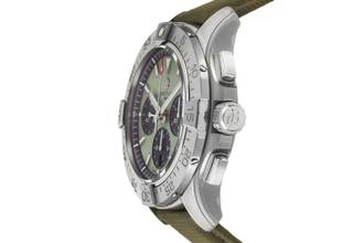 Thumbnail von Breitling Avenger B01 Chronograph 44 Edelstahl Ref. AB0147101L1X1