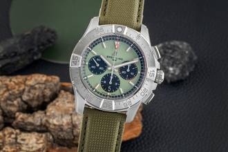Thumbnail von Breitling Avenger B01 Chronograph 44 Edelstahl Ref. AB0147101L1X1