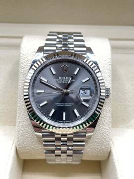  Rolex Datejust 41 Rhodium Dial nice condition 2022 with Box&Papers 