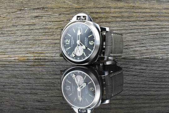 Panerai Luminor GMT Automatic PAM01088 Black Dial - Card 2018
