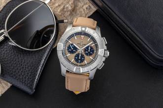 Thumbnail von Breitling Avenger B01 Chronograph 44 Stahl Automatik Ref. AB0147101A1X1 B&P New