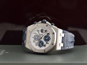 Thumbnail von Audemars Piguet Royal Oak Offshore Chronograph 26170st Chronograph Sertifikalı Navy - Neredeyse Yeni 2008