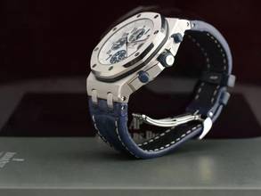 Thumbnail von Audemars Piguet Royal Oak Offshore Chronograph 26170st Chronograph Zertifiziert Navy - Wie neu 2008