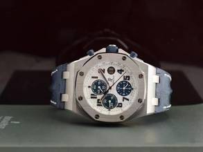 Thumbnail von Audemars Piguet Royal Oak Offshore Chronograph 26170st Chronograph Zertifiziert Navy - Wie neu 2008