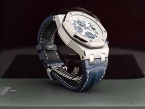 Thumbnail von Audemars Piguet Royal Oak Offshore Chronograph 26170st Chronograph Sertifikalı Navy - Neredeyse Yeni 2008