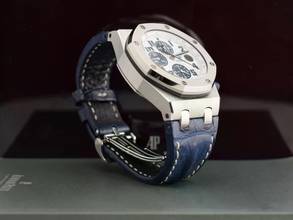 Thumbnail von Audemars Piguet Royal Oak Offshore Chronograph 26170st Chronograph Zertifiziert Navy - Wie neu 2008