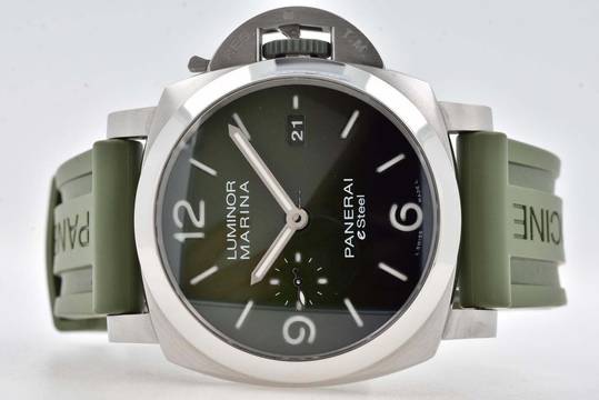 Panerai Luminor Marina eSteel Verde Smeraldo PAM 1356 Green Dial
