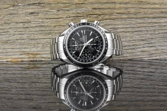 Omega Speedmaster Day Date Tripel Date 32205000 Black Dial 40MM - Zertifikate