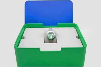Thumbnail von Zenith Defy Chronograph USM Edition Green Dial Fullset mit USM Schrank aus 2025 Nr.51 von 60