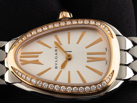 Bulgari Serpenti Seduttori Ref.103943 2026 Full Set Ungetragen Serpenti Seduttori Diamanten 