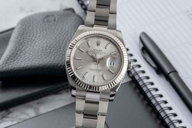 Rolex Datejust 41 Gümüş Kadran Çelik / Beyaz Altın Otomatik Erkek Ref. 126334 Kutu