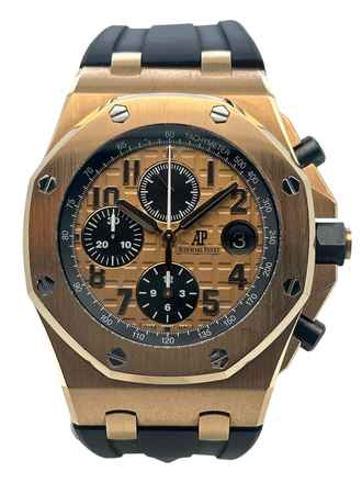 Audemars Piguet Royal Oak Offshore Kronograf Tam Set + 2. Kayış