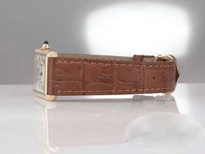 Thumbnail von Cartier Tank Louis Cartier Großes Modell Gelbgold 750 2022 W1529756 Gold Damen Herren