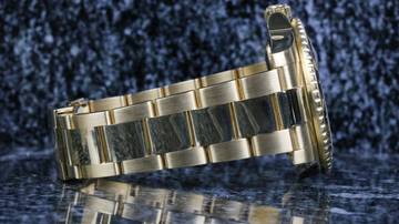 Thumbnail von Rolex GMT-Master II Yellowgold Green 116718LN - with Box - D Serial