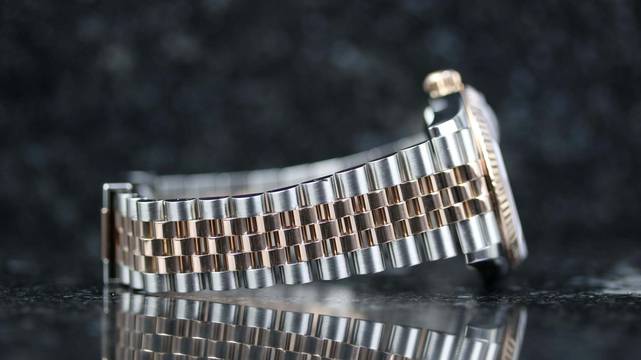 Rolex Datejust 36 Steel Rosé 126231 Jubilee Rhodium - like New - Fullset 2021