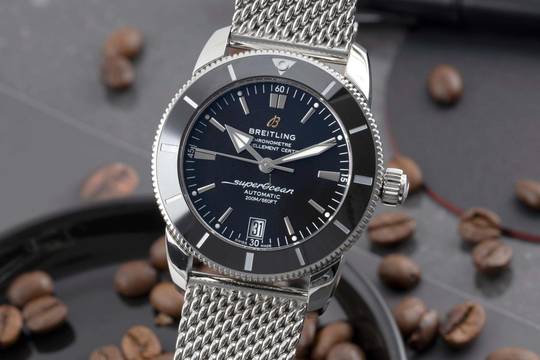 Breitling Superocean Heritage II 42 Stahl Automatik Ref. AB2010121B1A1 B&P 2025