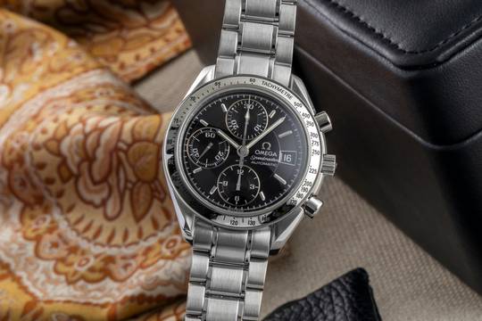 Omega Speedmaster Date Chronograph Automatik Herrenuhr Ref. 3513.50.00