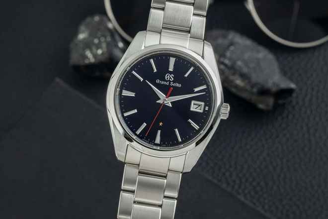  Grand Seiko Heritage Collection Stahl Quarz Herrenuhr SBGP007 Limited B&P 2023 