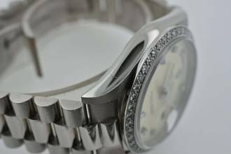 Thumbnail von Rolex Day-Date 36 Oyster Perpetual Day Date 36 18k White Gold Weißgold Diamond Dial Bezel 18349