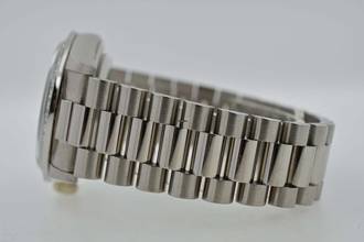 Thumbnail von Rolex Day-Date 36 Oyster Perpetual Day Date 36 18k White Gold Weißgold Diamond Dial Bezel 18349