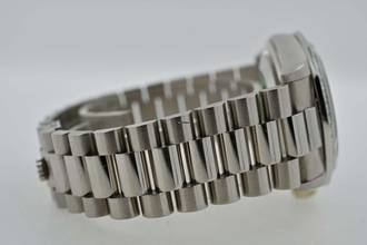 Thumbnail von Rolex Day-Date 36 Oyster Perpetual Day Date 36 18k White Gold Weißgold Diamond Dial Bezel 18349