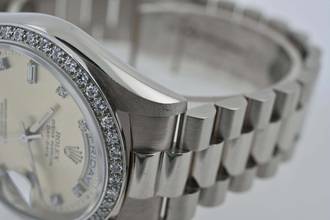 Thumbnail von Rolex Day-Date 36 Oyster Perpetual Day Date 36 18k White Gold Weißgold Diamond Dial Bezel 18349