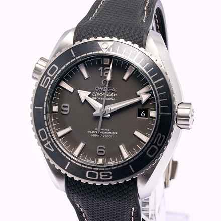  Omega Seamaster Planet Ocean 600m Grey – 215.32.44.21.01.002 – NEW & Unworn – 04/2026 Full Set 