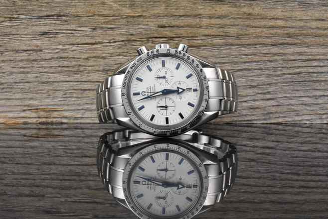  Omega Speedmaster Broad Arrow 3551.20.00 Creme Dial 