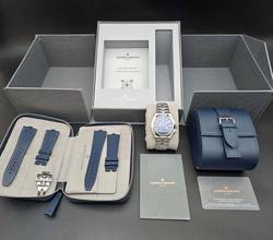 Thumbnail von Vacheron Constantin Overseas Dual Time 41mm 7920V/210A-B334 Blaues Zifferblatt Ungetragen/Neuwertig Komplettset 04/2026