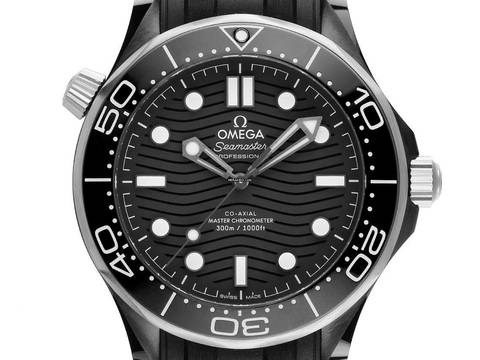 Omega Seamaster Diver 300 M Co-Axial Ref.210.92.44.20.01.001 2026 Full Set Ungetragen Seamaster Diver 300M Keramik Titan