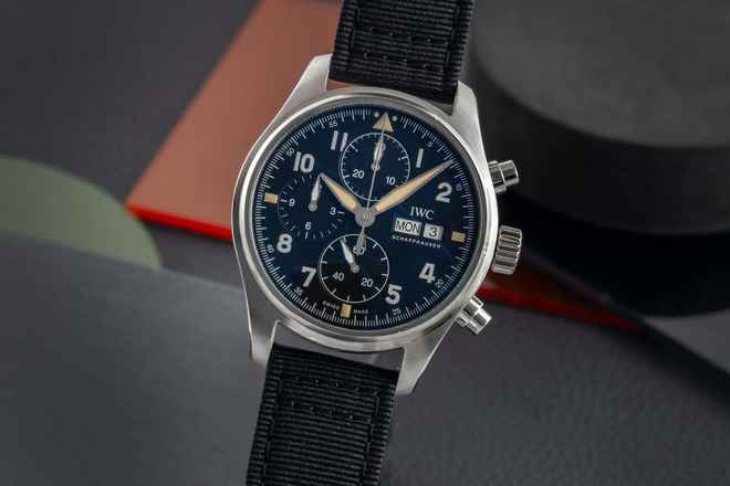  IWC Fliegeruhr Spitfire Chronograph Pilot Spitfire Chronograph Automatik Edelstahl Ref. IW387903 Papiere 
