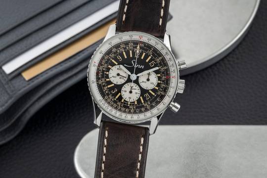 Sinn 903 St Chronograph Handaufzug Edelstahl Herrenuhr Ref. 903 Klassiker