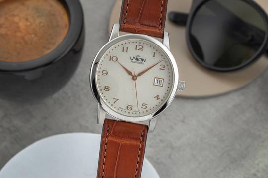 Union Glashütte Diplomat Otomatik Paslanmaz Çelik Ref. 26.11.16.02.10 Kutu