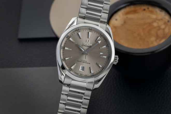 Omega Seamaster Aqua Terra Shades Çelik Otomatik 220.10.38.20.09.001 B&P