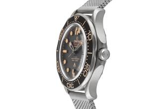 Thumbnail von Omega Seamaster Diver 300 M James Bond 007 Titan Automatik 210.90.42.20.01.001