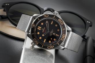 Thumbnail von Omega Seamaster Diver 300 M James Bond 007 Titan Automatik 210.90.42.20.01.001