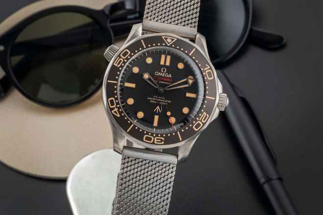 Omega Seamaster Diver 300 M James Bond 007 Titan Otomatik 210.90.42.20.01.001