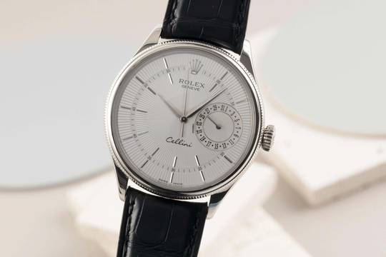 Rolex Cellini Date 18K (0,750) Beyaz Altın Otomatik Erkek Saat Ref. 50519 Kutu 2018