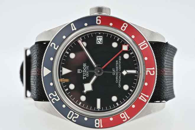  Tudor Black Bay GMT Heritage Black Bay GMT Pepsi 79830RB NATO 