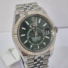 Thumbnail von Rolex Sky-Dweller Ouro Branco & Aço Mint Green Dial Dial 42mm Completo