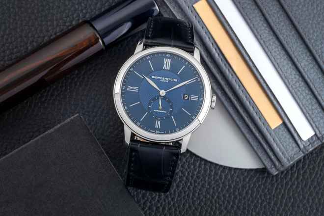  Baume & Mercier Classima Stahl Automatik Herrenuhr Ref. M0A10480 B&P 