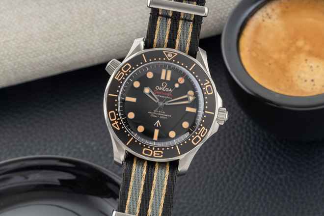  Omega Seamaster Diver 300 M Co-Axial 007 Bond 210.92.42.20.01.001 B&P 2021 