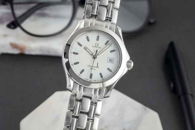  Omega Seamaster Edelstahl Quarz Herrenuhr Ref. 2511.50.00 Box & Papiere 1996 
