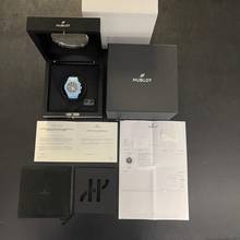Thumbnail von Hublot Classic Fusion Aerofusion 45mm Ltd. Chrono Orlinski Sky Blue Ceramic - FULLSET
