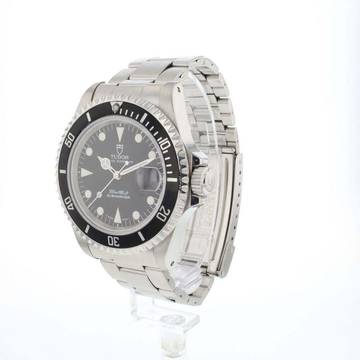 Tudor Submariner Date