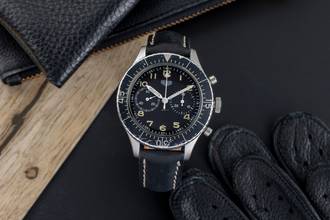 Thumbnail von Bu yıl Bundeswehr Flyback-Chronograph Handaufzug 1550 SG vintage klasik