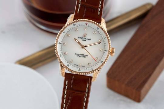  Breitling Navitimer 32 18k Rotgold Diamond Dial Lady R77320E61A1P1 