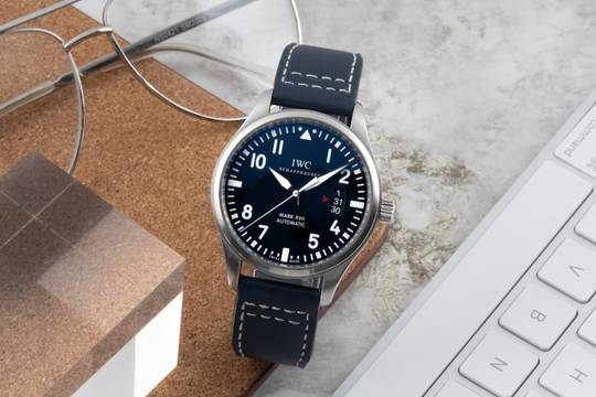  IWC Fliegeruhr Mark Schaffhausen Mark XVII Fliegeruhr Automatik Edelstahl Ref. IW326501 Papiere 